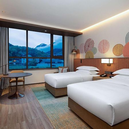 Hilton Garden Inn Цзючжайґоу Екстер'єр фото