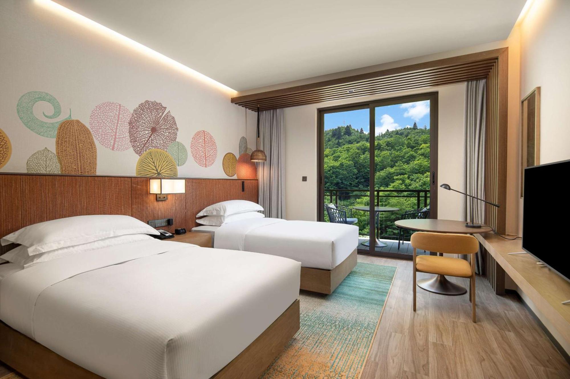 Hilton Garden Inn Цзючжайґоу Екстер'єр фото